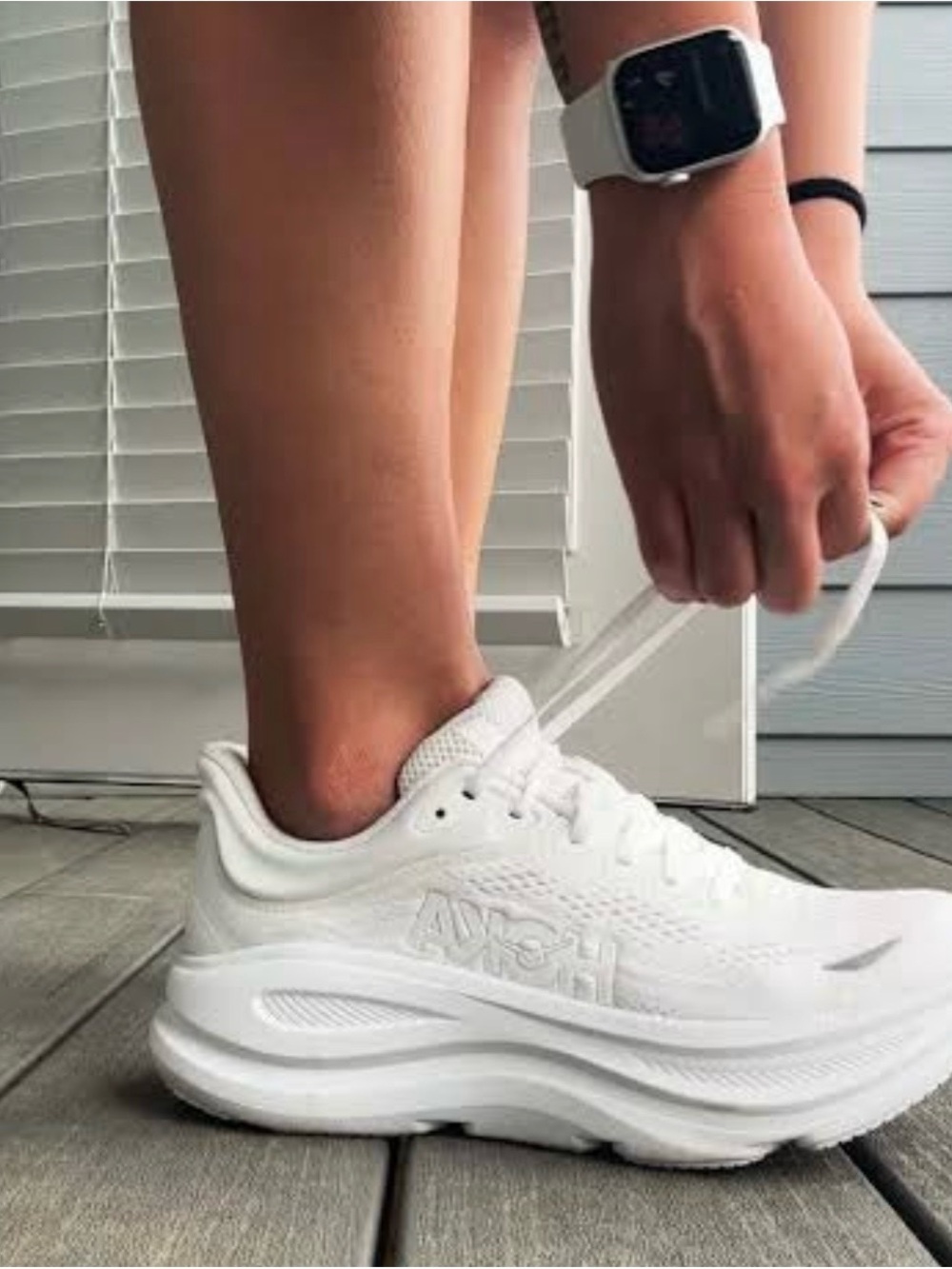 Hoka Bondi 9 White Women's Sneakers